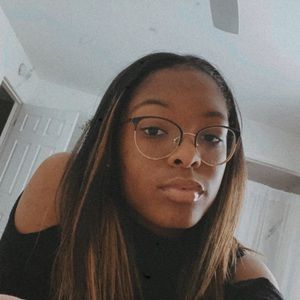 Meet your Posher, Chanelle